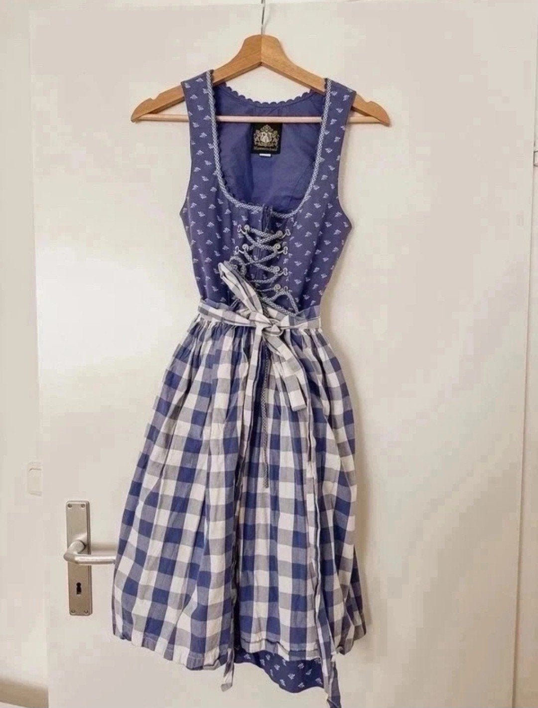 Prachtige blauwe Dirndl met blouse, schort en rits, Hammerschmid, Blauw, Ophalen of Verzenden, Knielengte