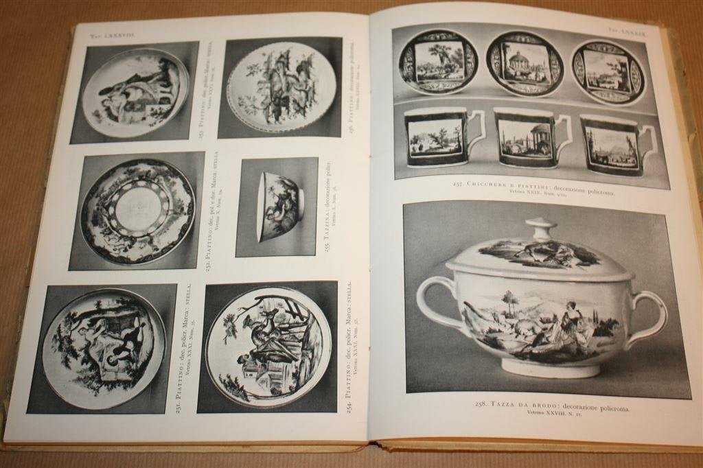 Boek. Porselein Venetië. Le porcellane di Venezia e delle No, Gebruikt, N.v.t., N.v.t., Ophalen of Verzenden