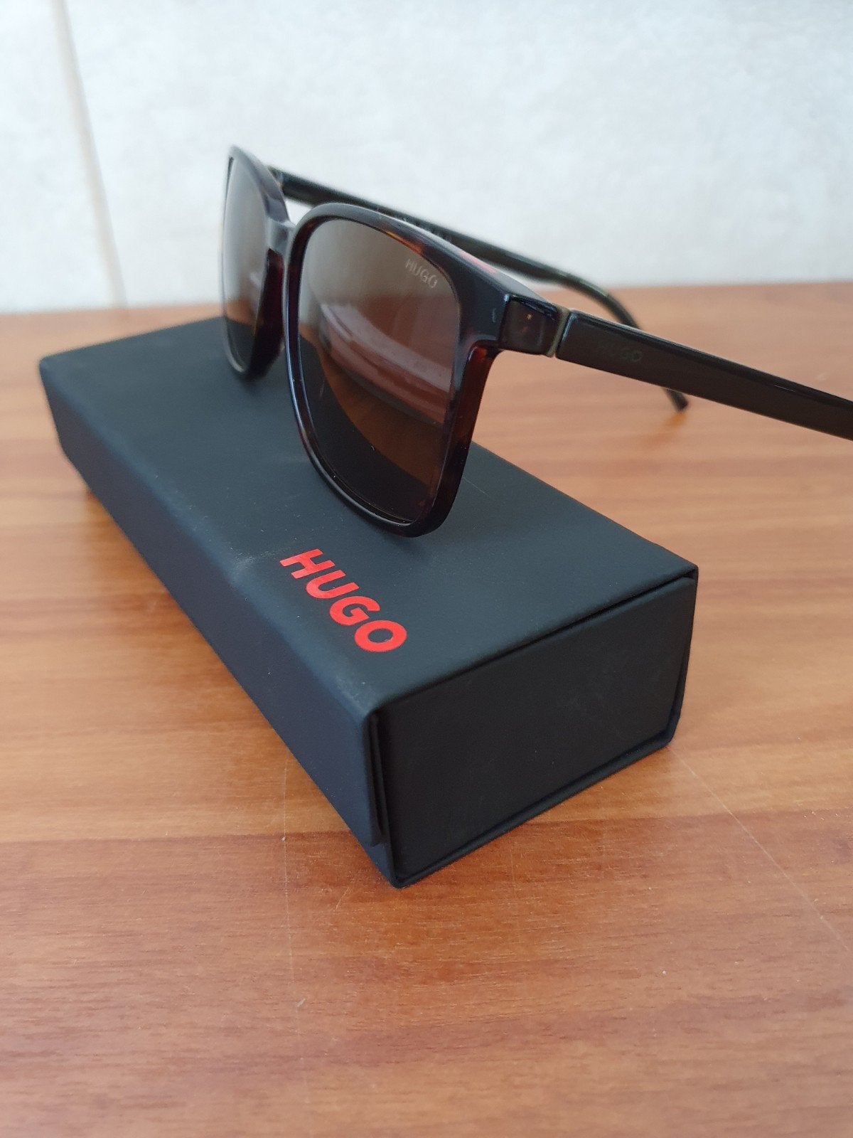 Nieuwe! Hugo Boss dames zonnebril HG 1128/S origineel koker, Ophalen of Verzenden, Nieuw, Zwart, Overige merken