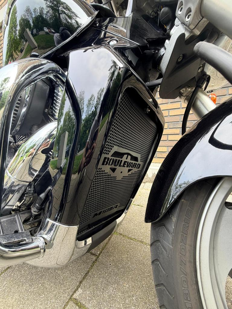 Suzuki VZR 1800R Intruder Black on Chrome, 2 cilinders, Gebruikt, Particulier, Meer dan 35 kW