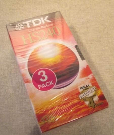 3 Nieuwe VHS Cassettes - TDK HS240 - Sealed, Ophalen of Verzenden, Nieuw, Videoband