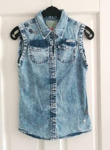 Vingino mouwloze denim blouse blauw "gevlekt" mt 152 34674, Kinderen en Baby's, Kinderkleding | Maat 152, ., Overhemd of Blouse