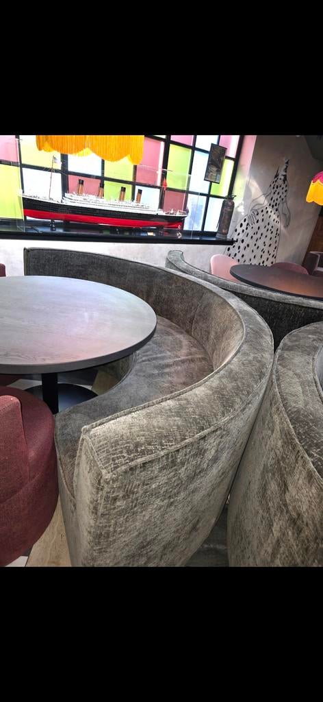 Eetbank rond velvet laag, Ophalen, Zo goed als nieuw