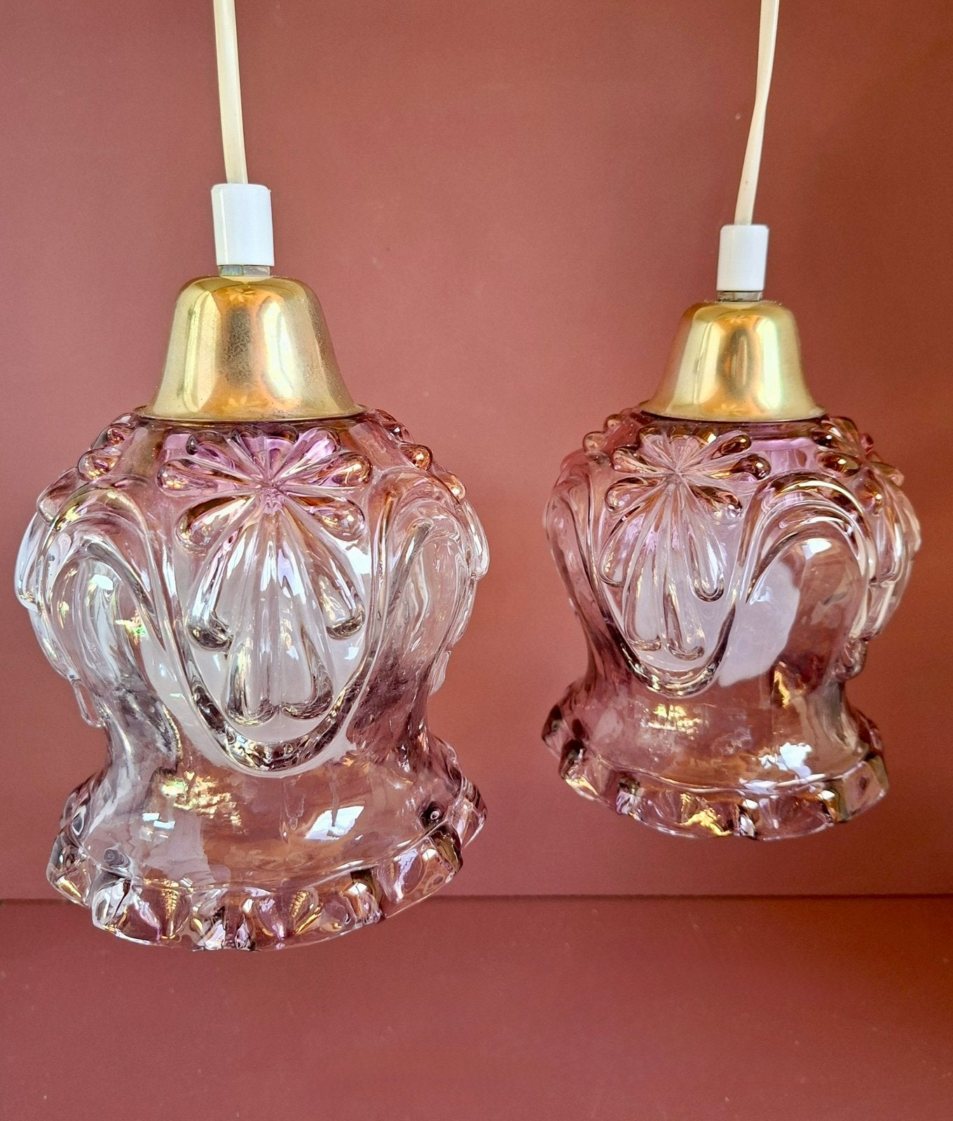 Set vintage hanglampen bloem, roze glas, Ophalen of Verzenden, Zo goed als nieuw