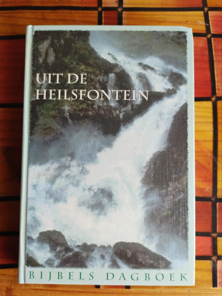 Uit de heilsfontein. Bijbels Dagboek. Uitg. Den Hertog, Boeken, Informatica en Computer, Zo goed als nieuw, Verzenden