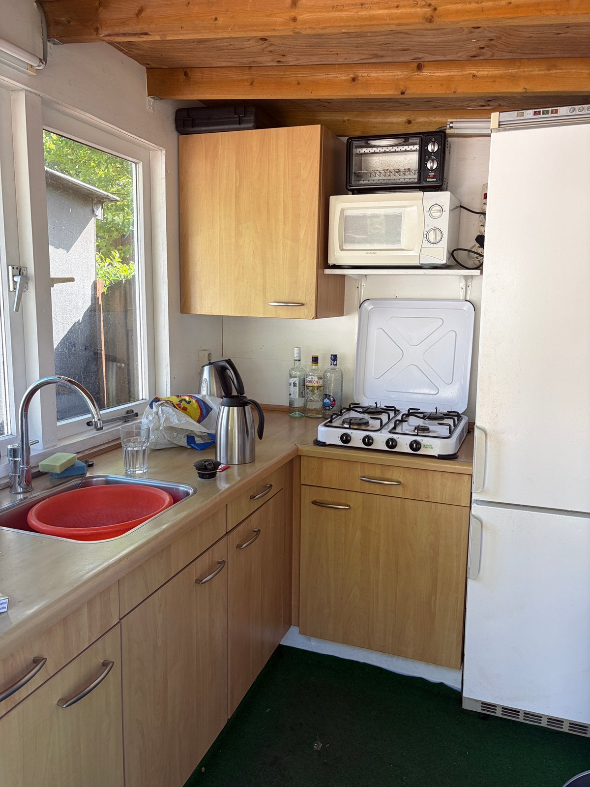 KEUKEN EN APPERATUUR, Ophalen, Gebruikt, Hoekkeuken, Hout