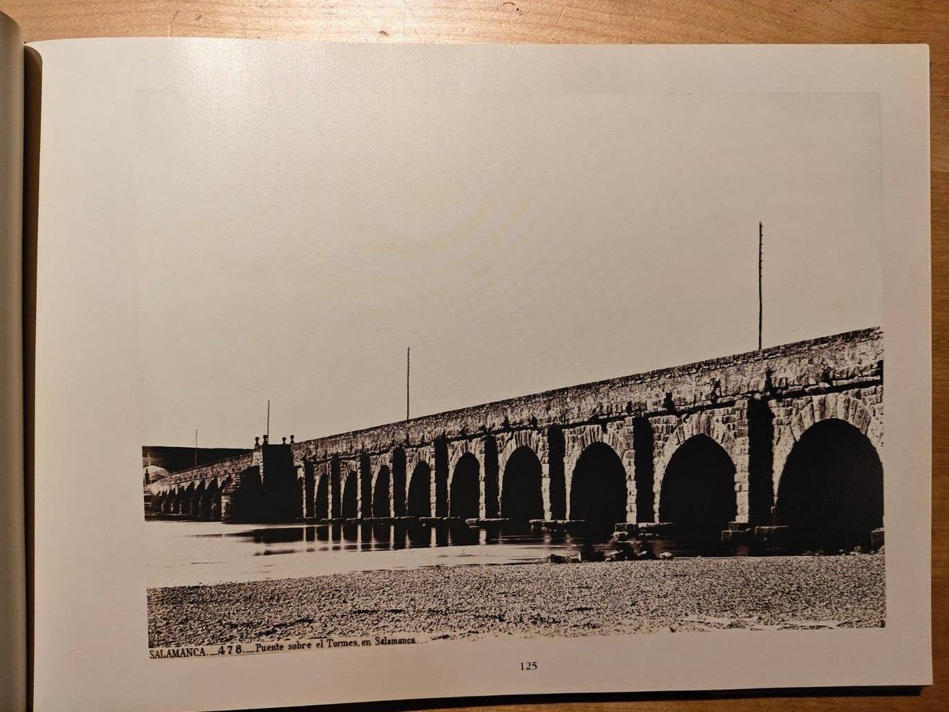 Obras públicas de España -- Fotografias J. Laurent 1858-1870, Ophalen of Verzenden, Gelezen, Fotografen