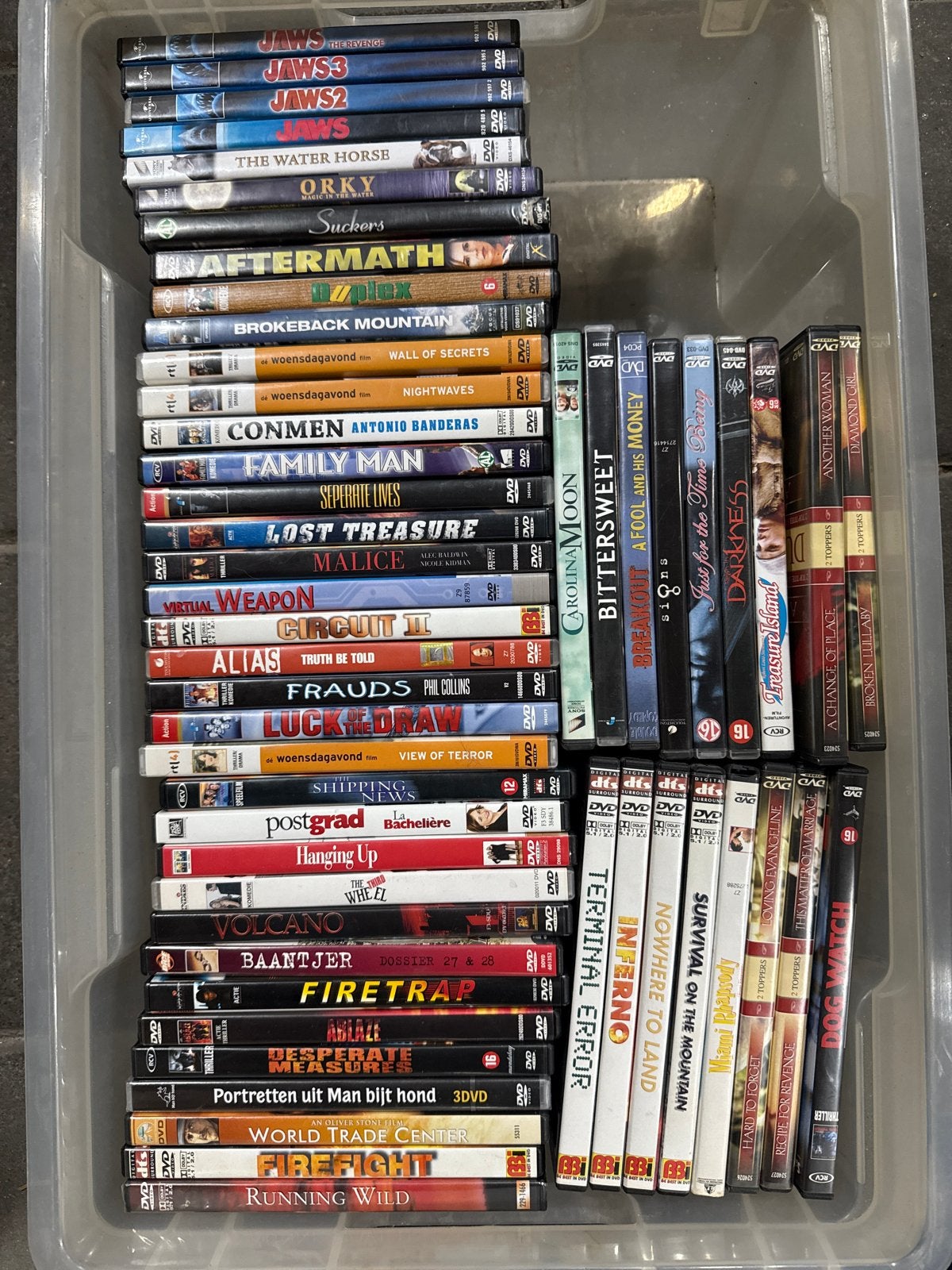 Grote bak met diverse dvd's - Actie, Thriller, Drama, Nederlands, Ophalen of Verzenden, Vanaf 12 jaar, Inclusief doosje