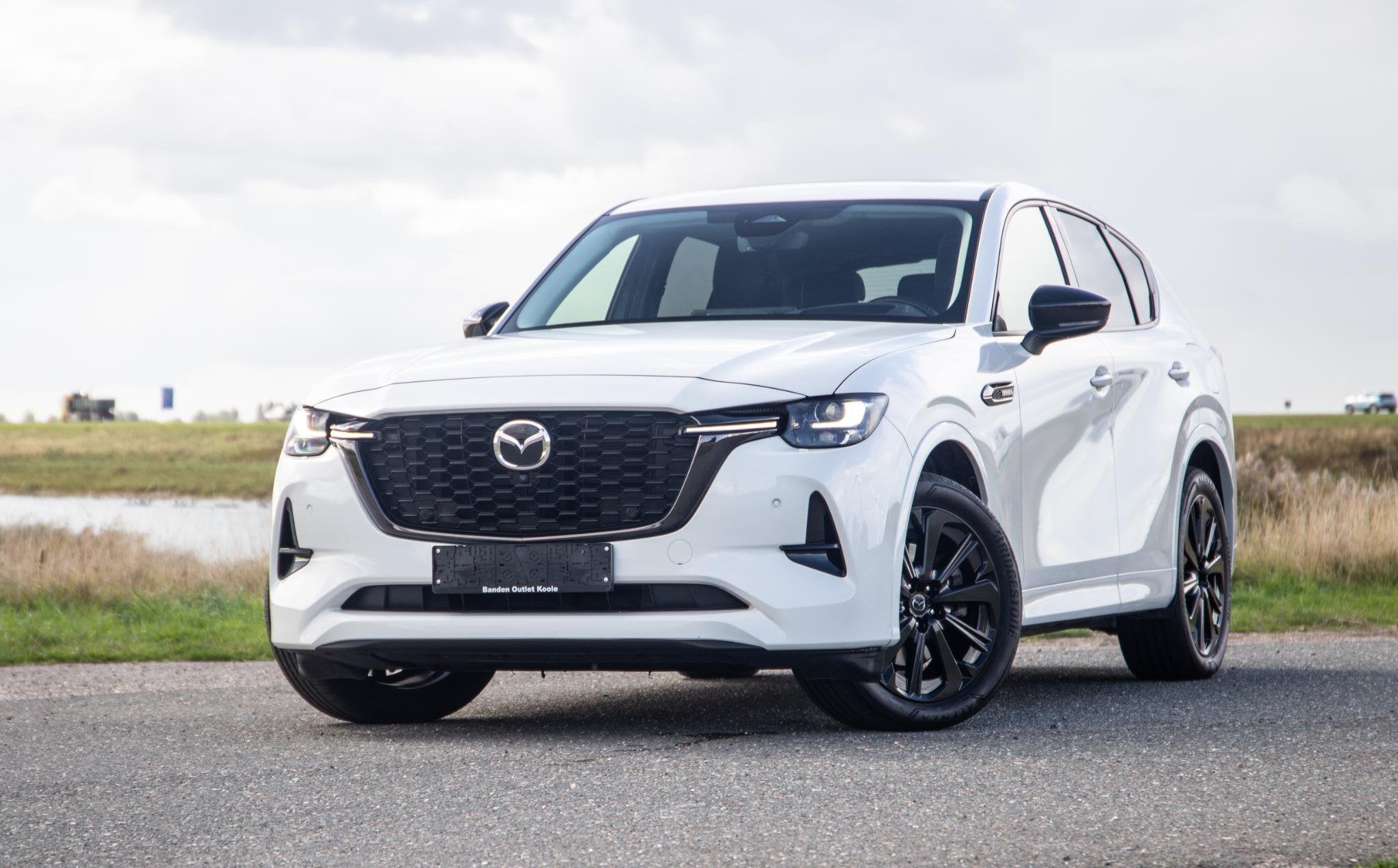 Mazda CX-60 2.5 e-SkyActiv PHEV Homura Plus PANORAMA DAK / C, Auto's, Automaat, Dealer onderhouden, Gebruikt, Euro 6