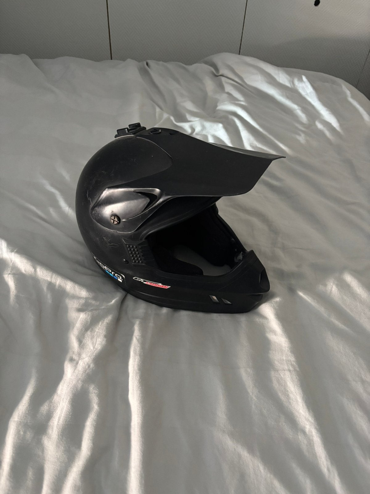 Helm crossmotor, Motoren, Kleding | Motorhelmen, Ophalen of Verzenden, Tweedehands, Offroadhelm, Overige merken