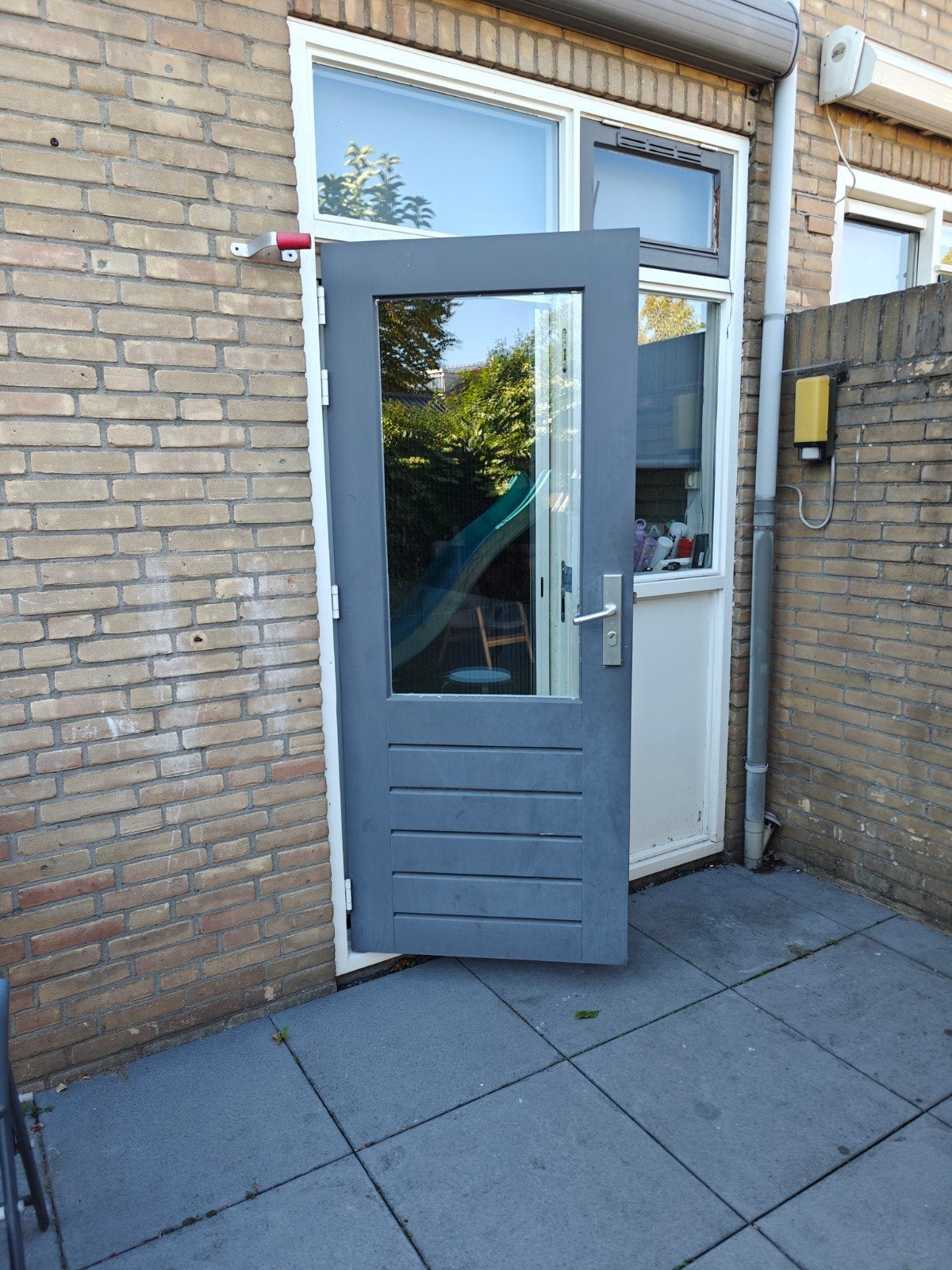 Gebruikte buitendeur met glas en slot, Ophalen, Gebruikt, 80 tot 100 cm, Buitendeur