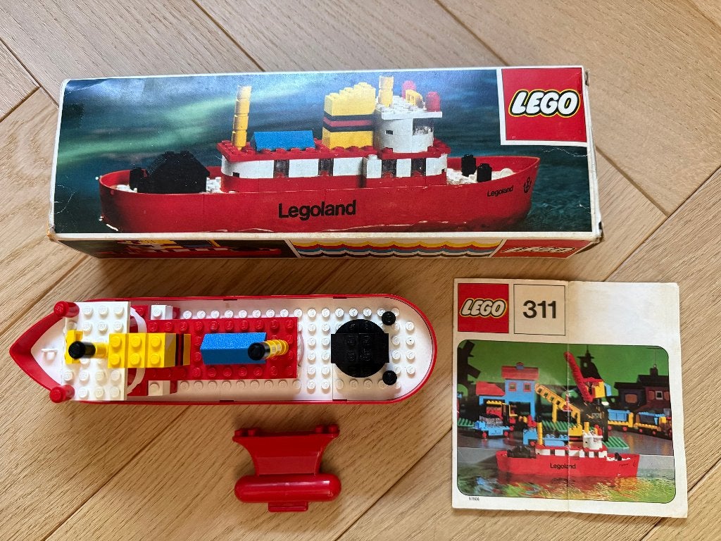 Lego boot 311 met drijver, Kinderen en Baby's, Speelgoed | Duplo en Lego, Compleet, Gebruikt, Lego, Ophalen of Verzenden