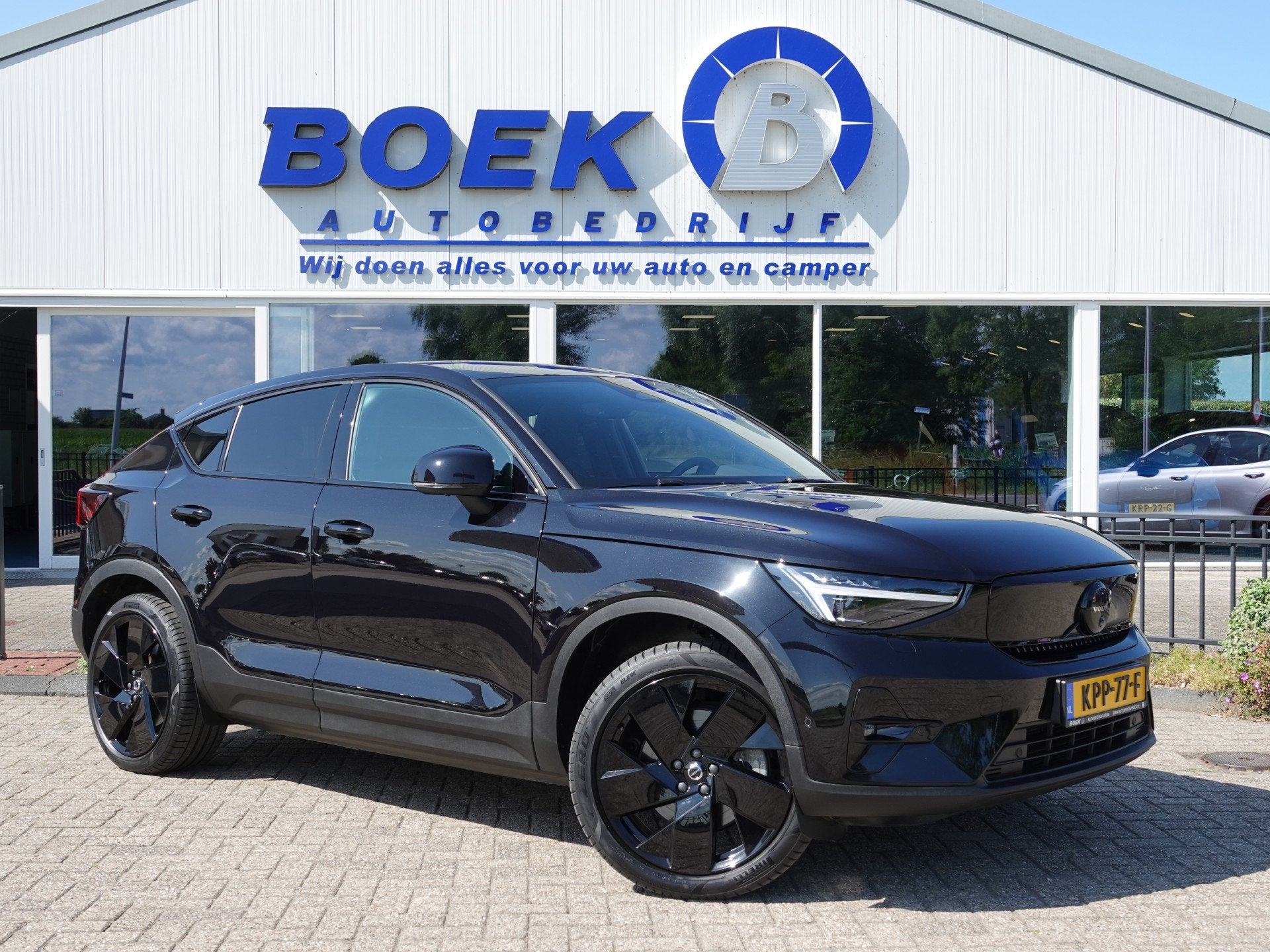 Volvo EC40 Twin Motor Ultra Black Edition 82 kWh SOH 96,9% |, Auto's, Automaat, Automatische klimaatregeling, Zwart, Vierwielaandrijving