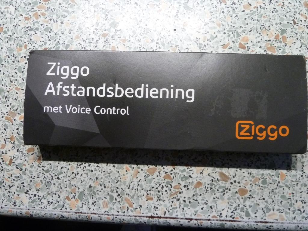 Ziggo afstandbedieening met voice control, Ophalen of Verzenden, Nieuw, Origineel