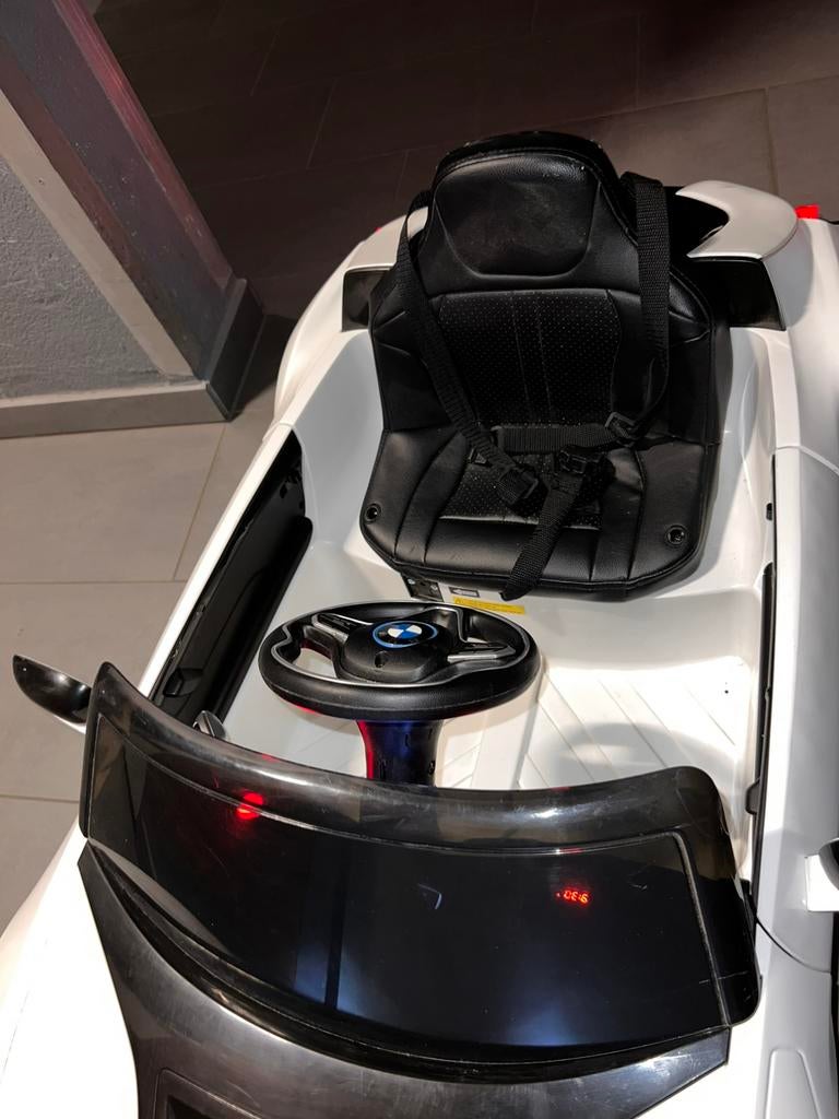 Elektrische kinderauto BMW, Ophalen, Zo goed als nieuw