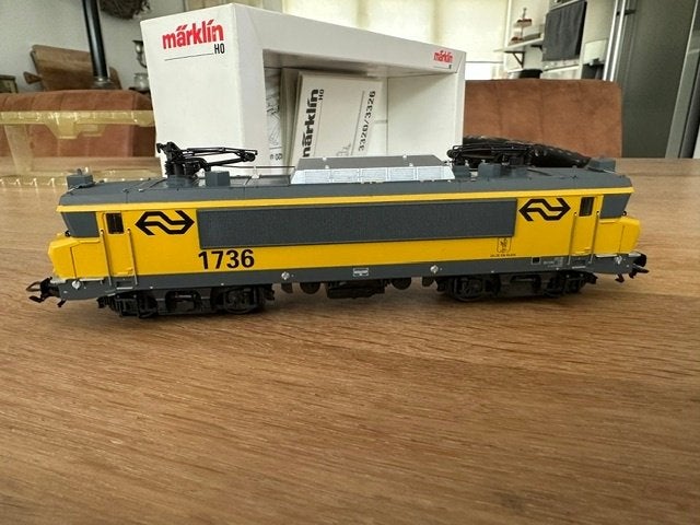 Marklin H0 verzameling, Hobby en Vrije tijd, Ophalen, Wisselstroom, Gebruikt, Locomotief