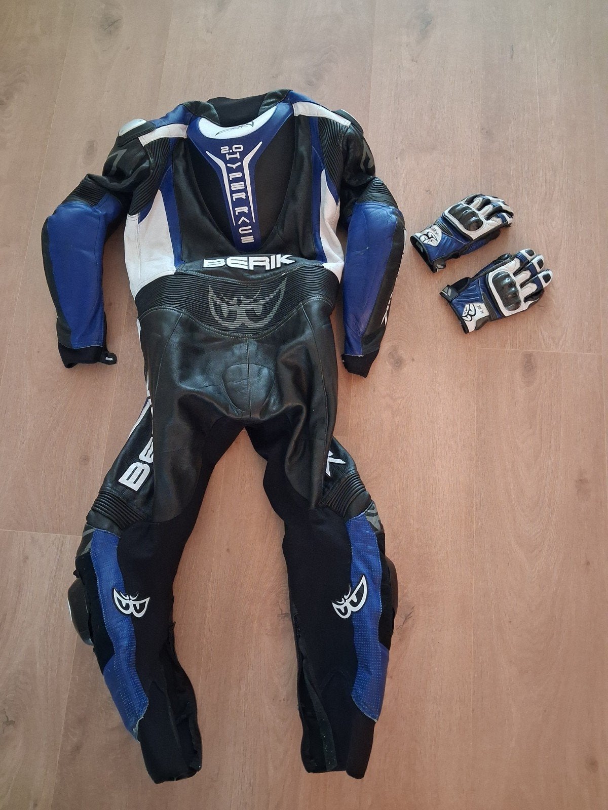 Berik leren motorpak en handschoenen/ onbeschadigd, Motoren, Ophalen, Tweedehands, Overall