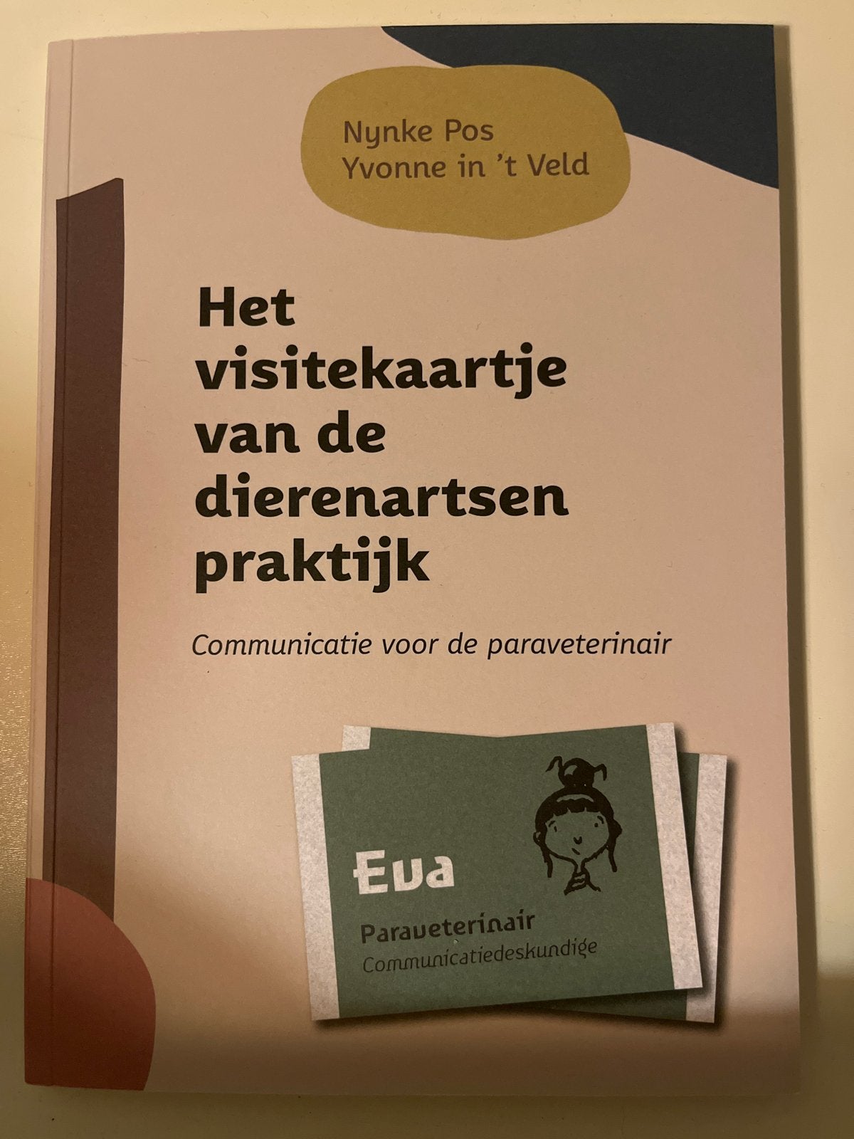 Het visitekaartje van de dierenartsenpraktijk, Ophalen of Verzenden, Zo goed als nieuw, MBO