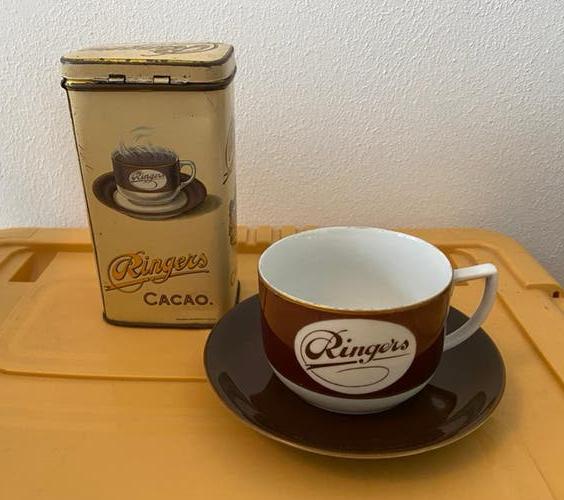 Ringers cacao blik en kop en schotel, Verzamelen, Ophalen of Verzenden, Zo goed als nieuw, Gebruiksvoorwerp