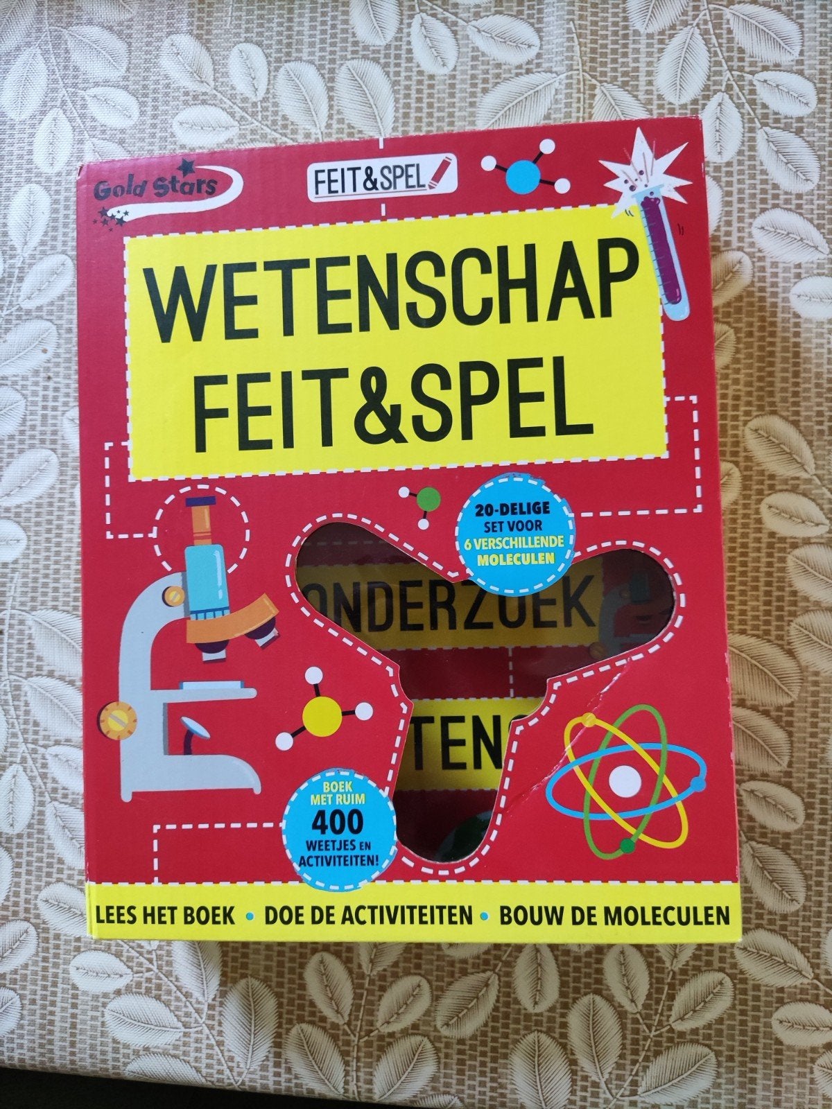 Wetenschap Feit en Spel - bouw moleculen, Ophalen of Verzenden, Zo goed als nieuw, Bouwen