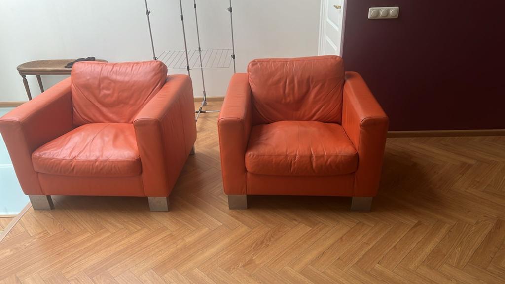 Comfortabele oranje leren fauteuils (2 stuks), Huis en Inrichting, Fauteuils, Ophalen, Gebruikt, Leer, 75 tot 100 cm