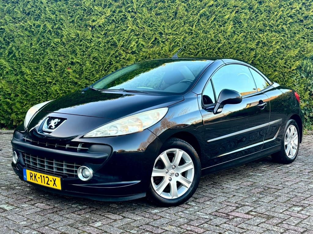 Peugeot cabrio 207 CC., Zwart, Cabriolet, 1600 cc, Zwart
