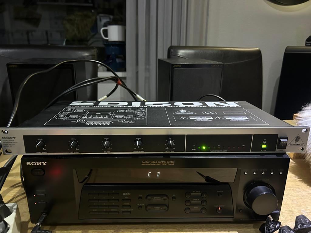 Behringer edison stereoverbreder, Muziek en Instrumenten, Effecten, Ophalen of Verzenden, Zo goed als nieuw