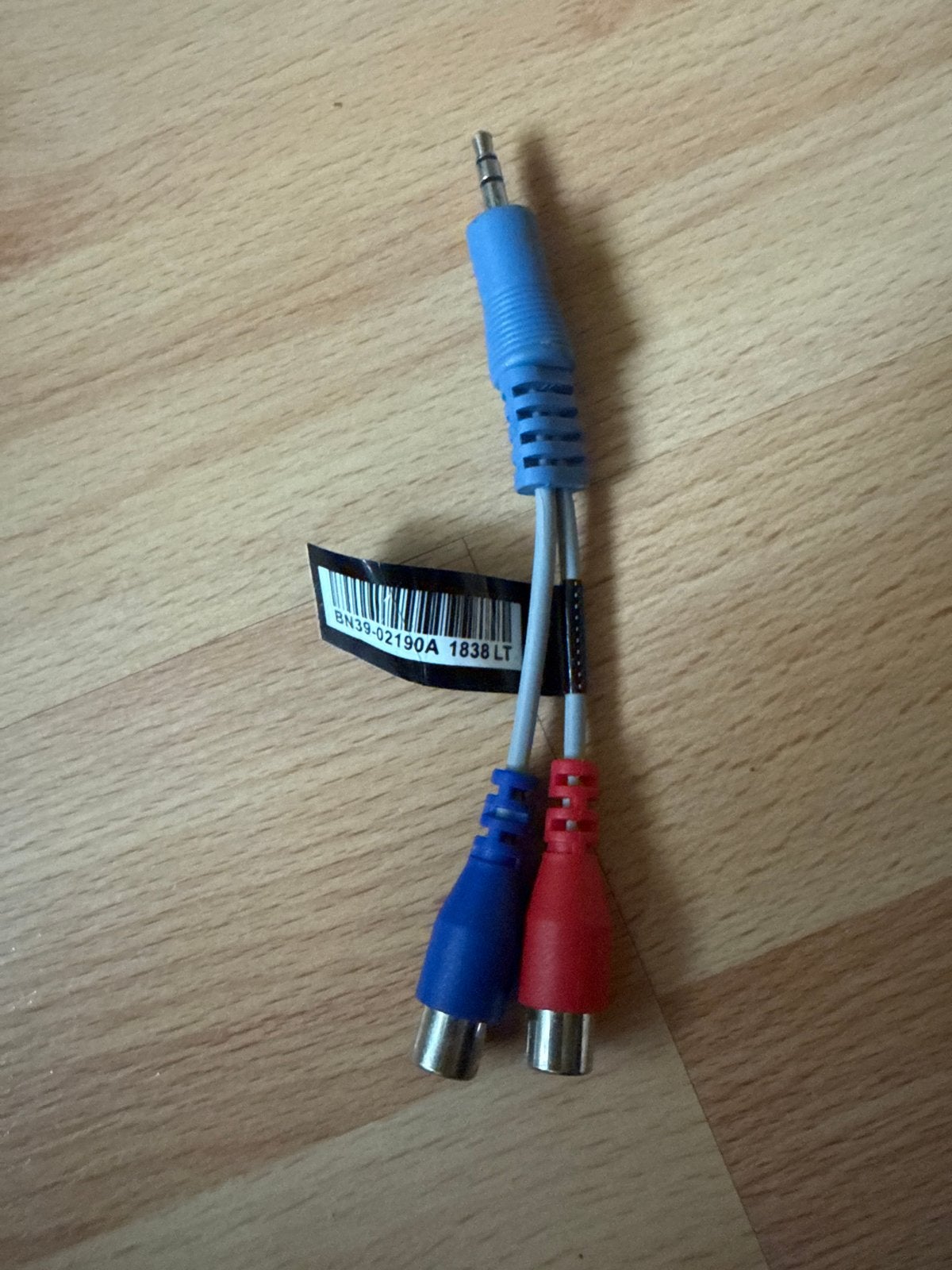 Audio kabel 3.5mm jack naar 2x RCA (tulp), Ophalen of Verzenden, Gebruikt, Minder dan 2 meter, Interlink-kabel