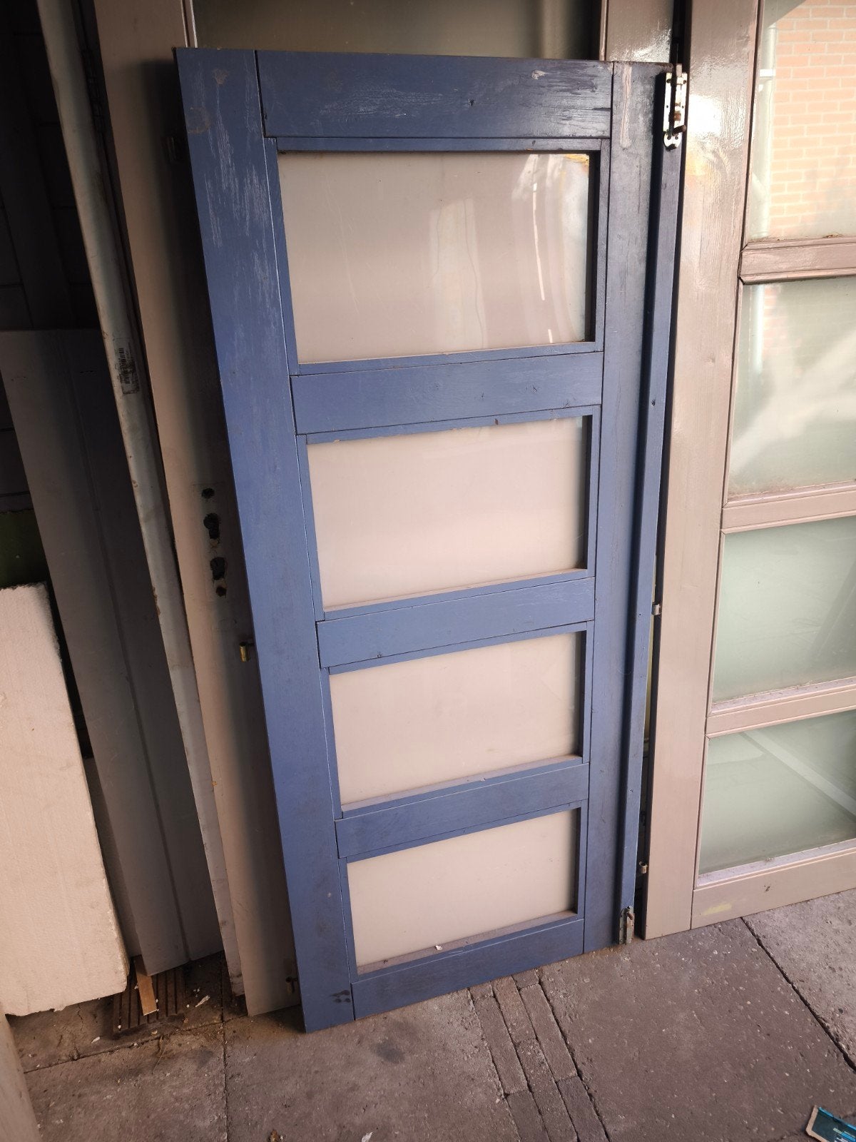 Blauwe houten schuurdeure met plexiglaspanelen, Gebruikt, 80 tot 100 cm, Binnendeur, Ophalen of Verzenden