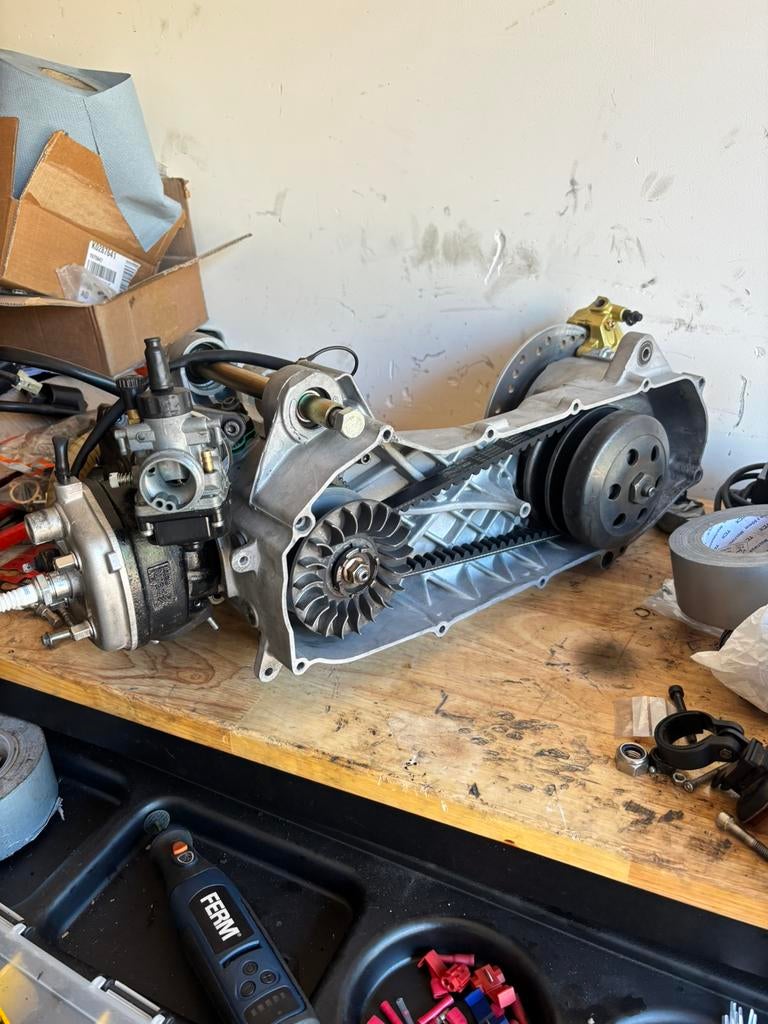 Minarelli horizontaal blok 70cc gereviseerd, Motoren, Tuning en Styling, Ophalen of Verzenden