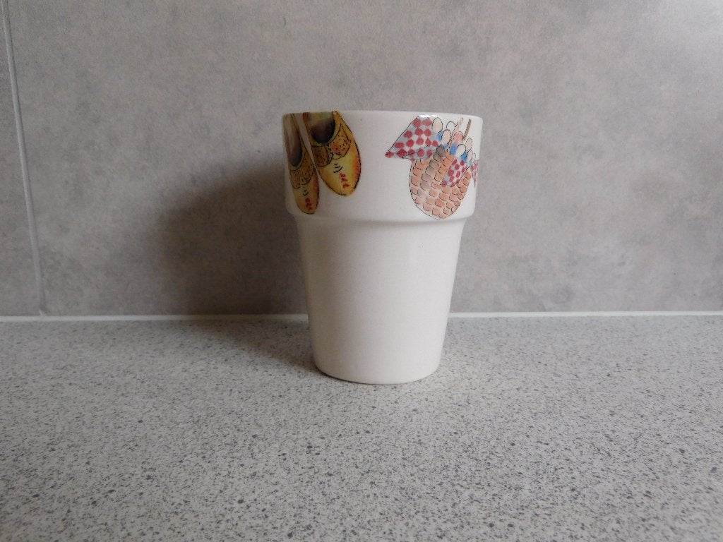 Melkbeker Landleven Alie Kruse-Kolk - 200 ml, Huis en Inrichting, Overige merken, Keramiek, Landelijk/Boerenbont, Zo goed als nieuw