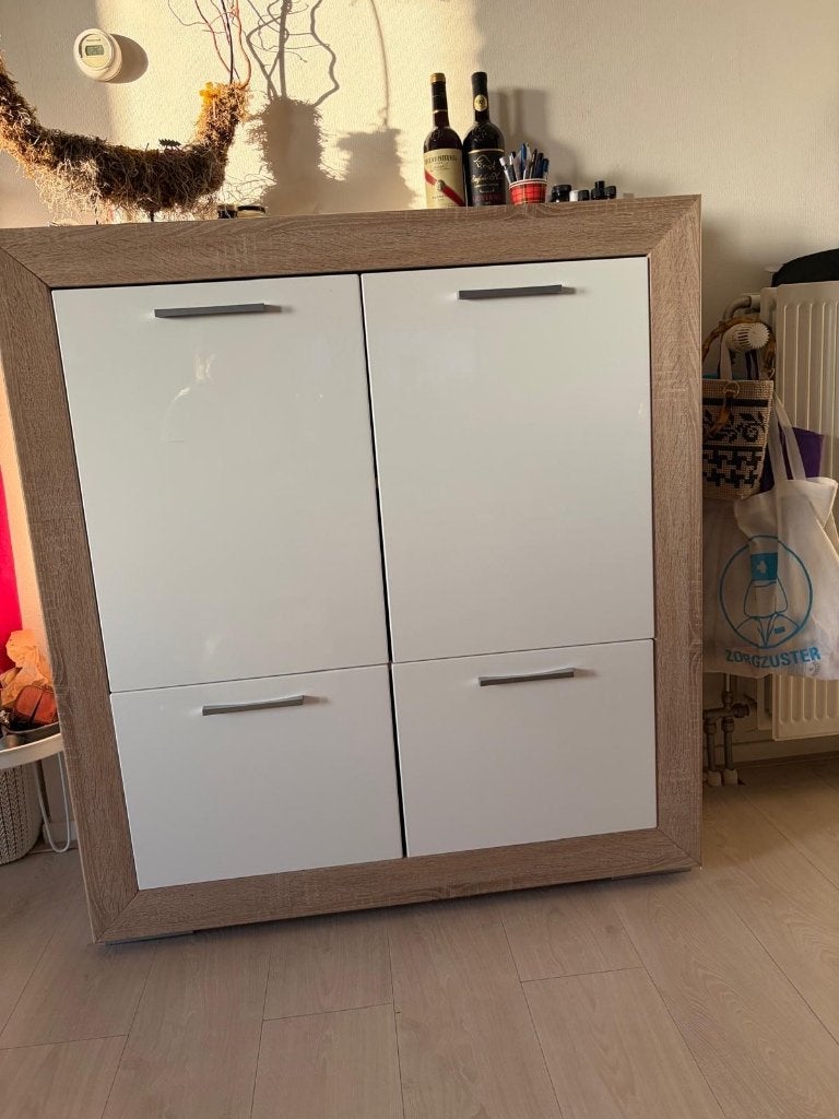 Mooie dressoir te koop, Ophalen, Zo goed als nieuw, 25 tot 50 cm