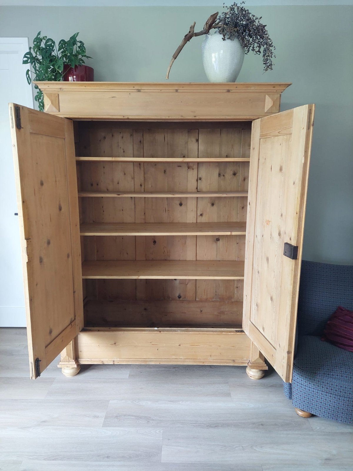 Massief houten kast met planken - 190x150x60 cm, Ophalen