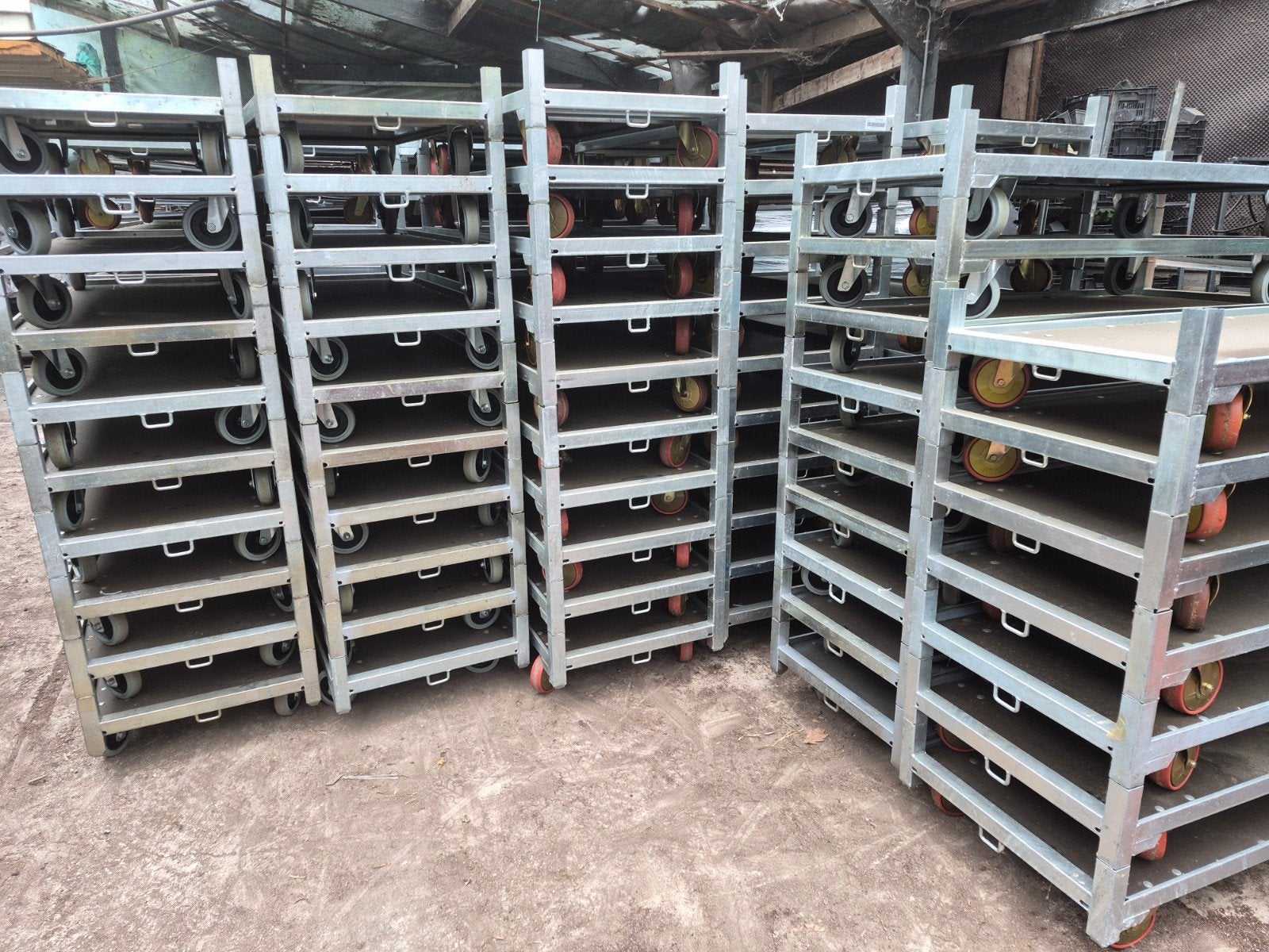 Deense karren , magazijn rol stelling , containers, Ophalen, Zo goed als nieuw, Overige typen, Minder dan 2 meter