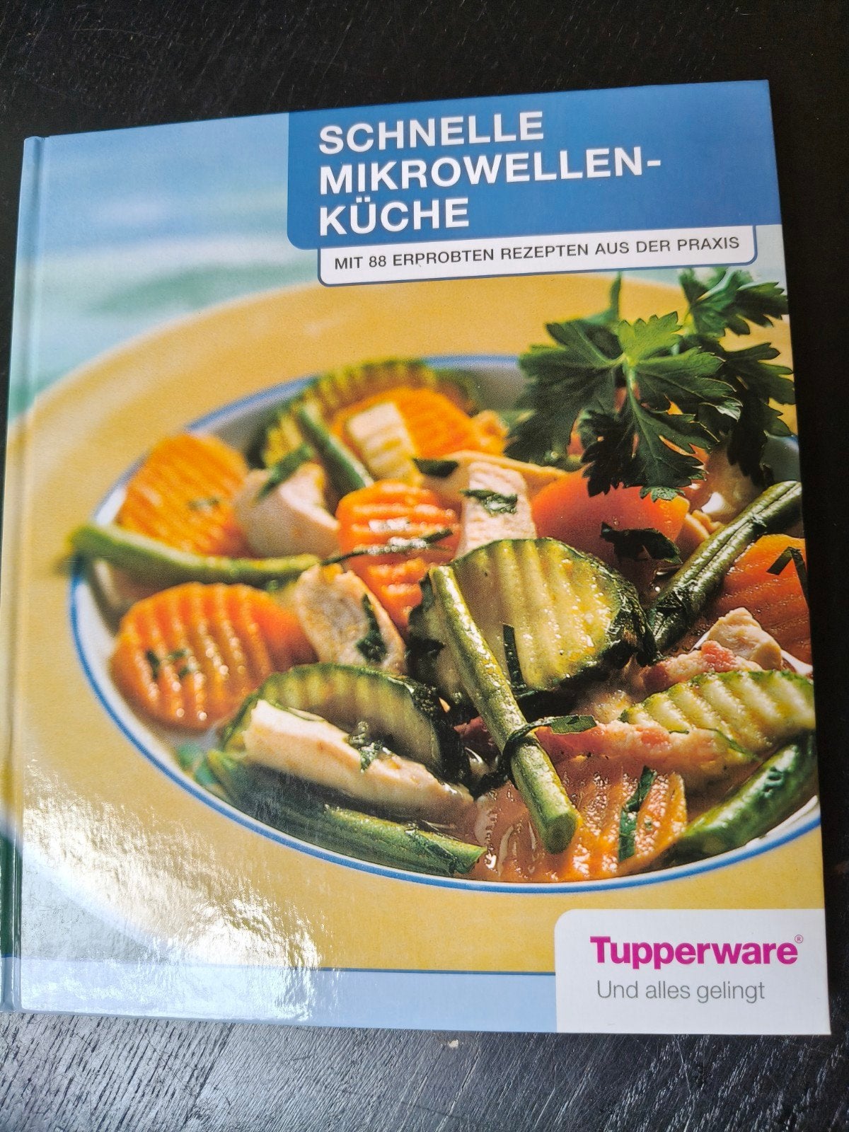 Tupperware Snel Koken Magnetron Receptenboek, Boeken, Kookboeken, Hoofdgerechten, Ophalen of Verzenden, Zo goed als nieuw, Tupperware