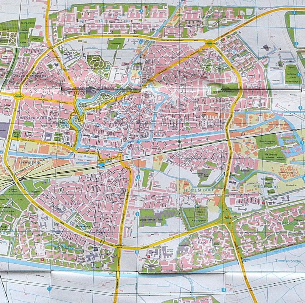 Zoldervondst: Stadsplattegrond Leeuwarden jaren '90, Boeken, Atlassen en Landkaarten, Gelezen, Overige atlassen, Ophalen of Verzenden