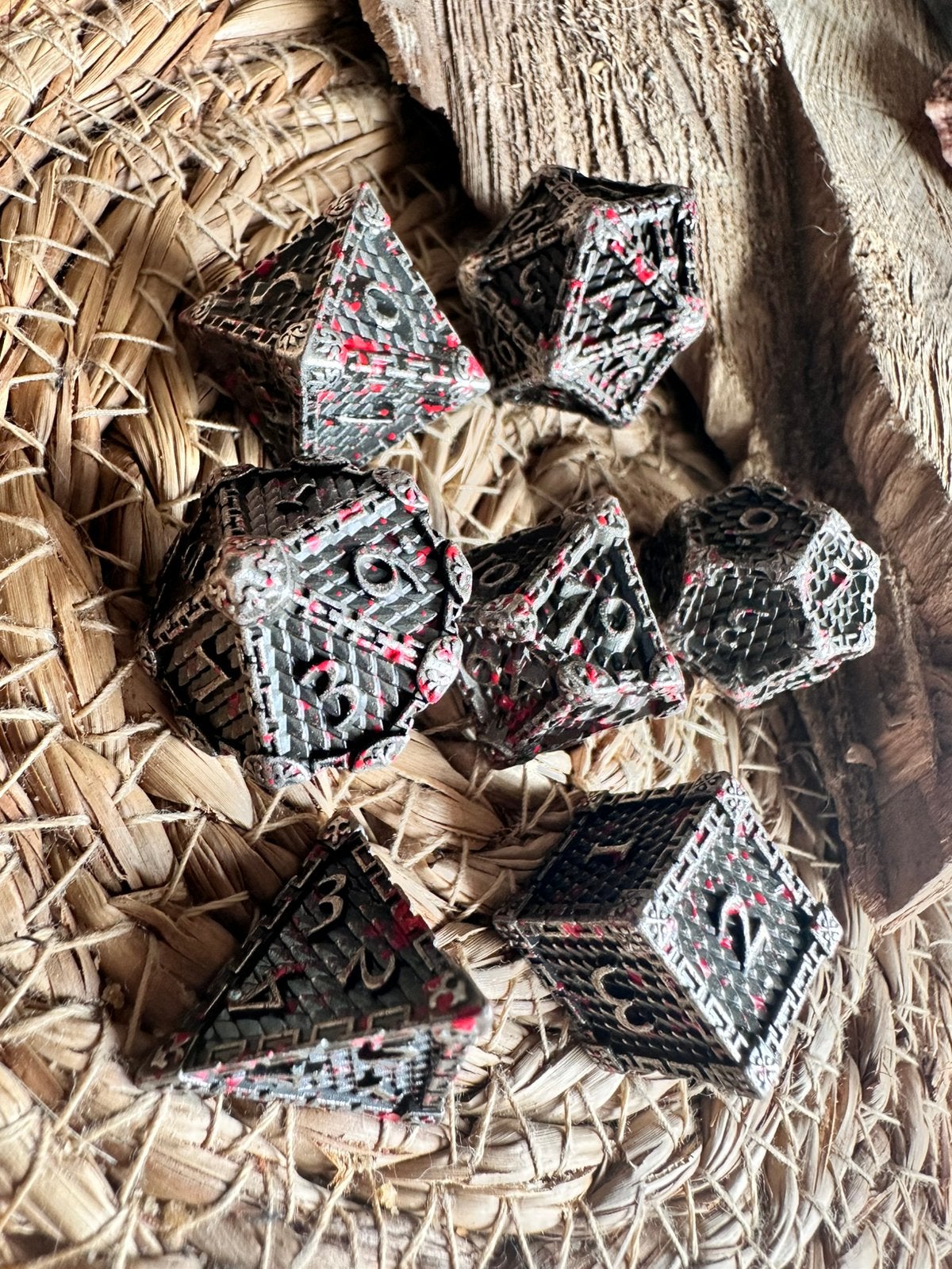 DND dice / bloed spatten / dobbelstenen / D&D / RPG / nieuw, Hobby en Vrije tijd, Wargaming, Ophalen of Verzenden, Nieuw, Overige soorten