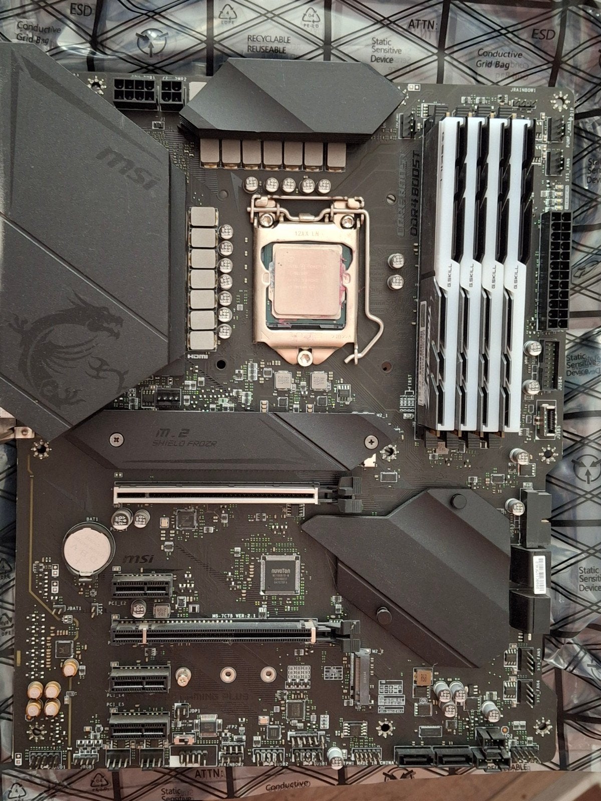 MSI Z490 Moederbord met Intel i7-10700K en 32gb DDR4, DDR4, Ophalen of Verzenden, Zo goed als nieuw, ATX