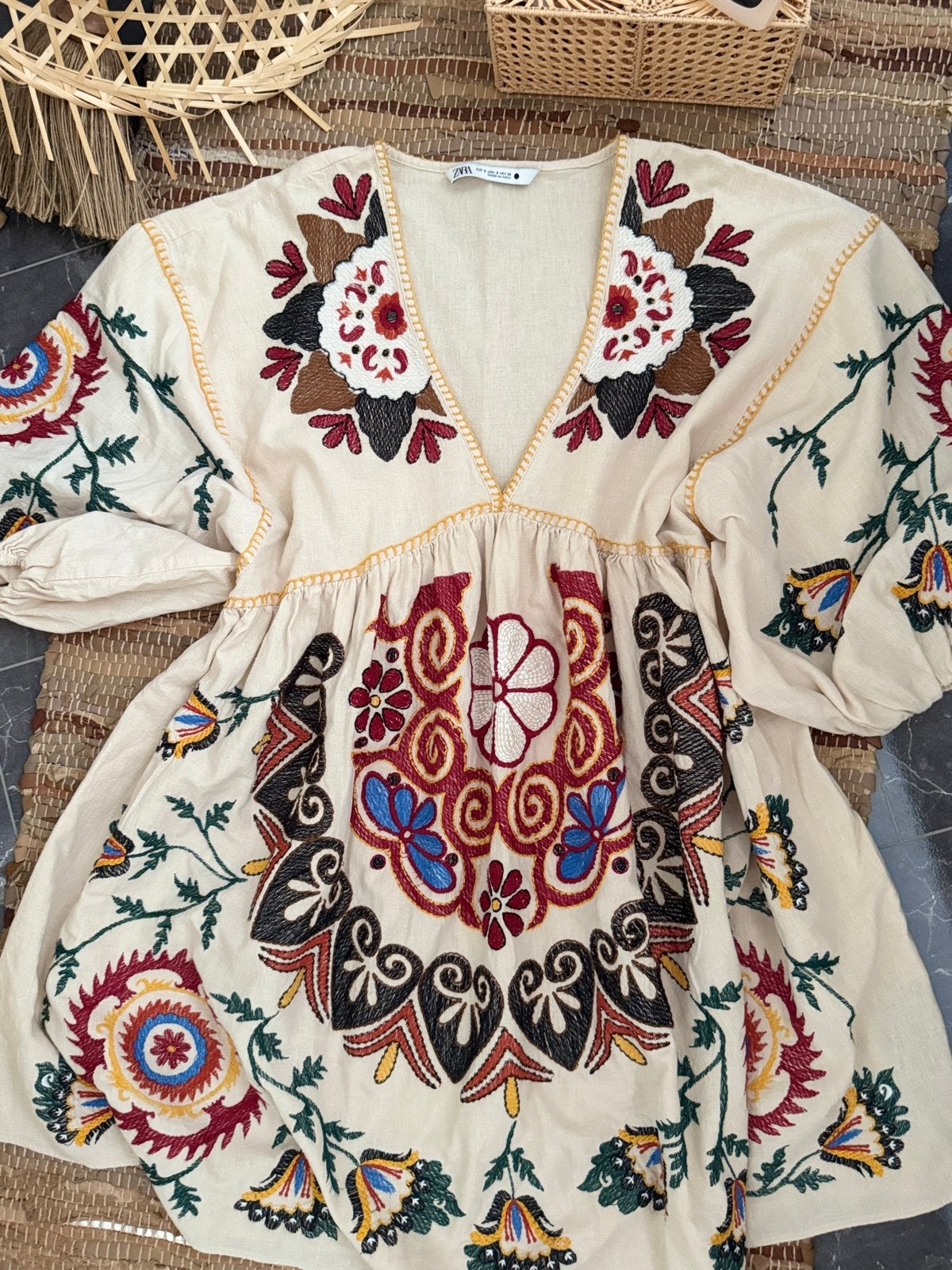 Zara Boho Zomerjurk Geborduurd Puur Katoen - Niet Doorzichti, Maat 38/40 (M), Beige, Ophalen of Verzenden, Gedragen