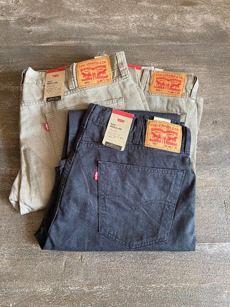 Levi’s jean 505 Regular/ Nieuw met 🏷️/Direct leverbaar, Kleding | Heren, Overige kleuren, Nieuw, Overige maten, Ophalen of Verzenden
