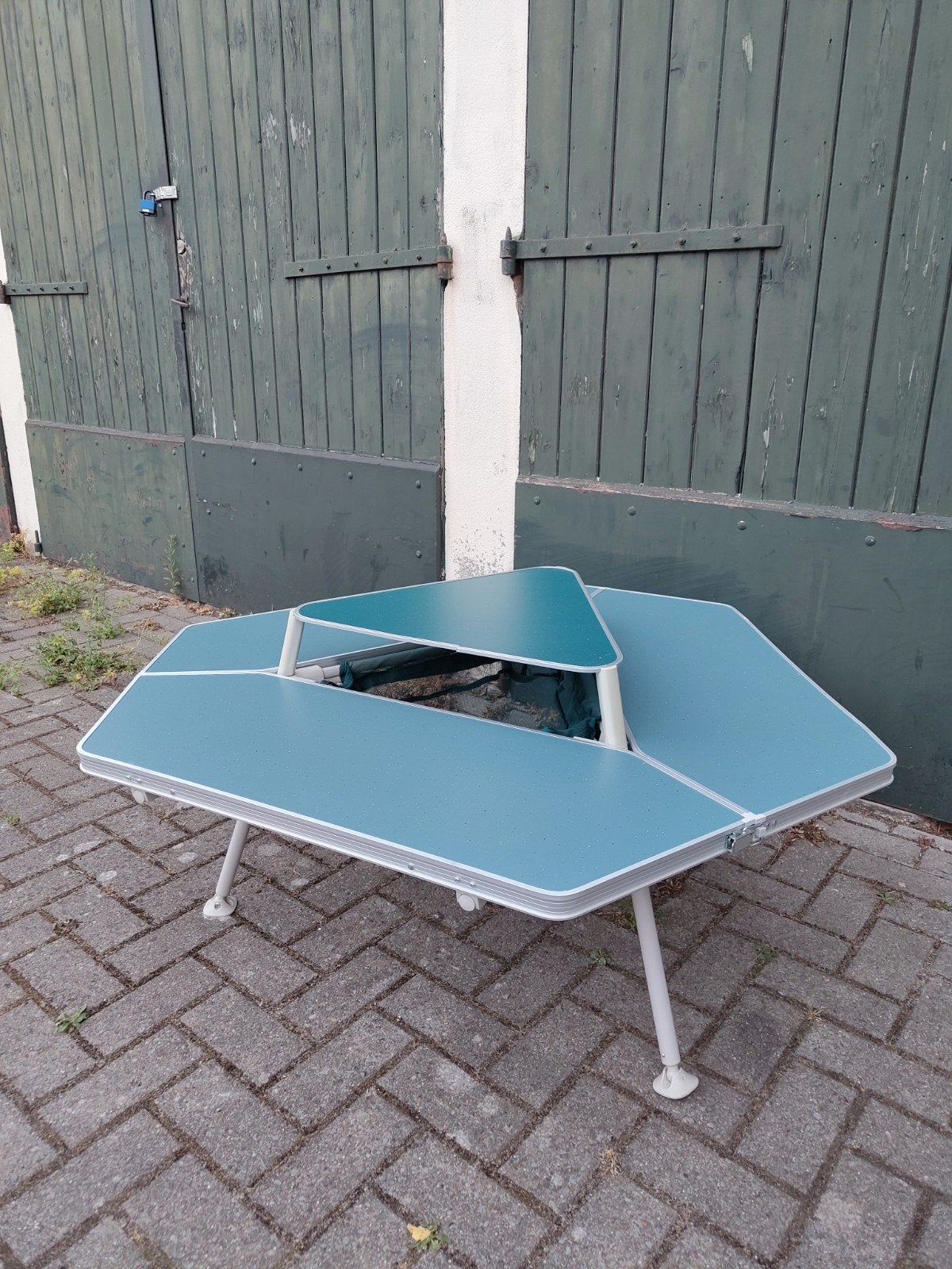 Decathlon 6-persoons campingtafel Tepee, Ophalen, Zo goed als nieuw, Campingtafel