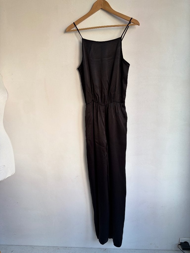 weekday jumpsuit maat 34 zwart, Verzenden, Zwart, Weekday, Zo goed als nieuw
