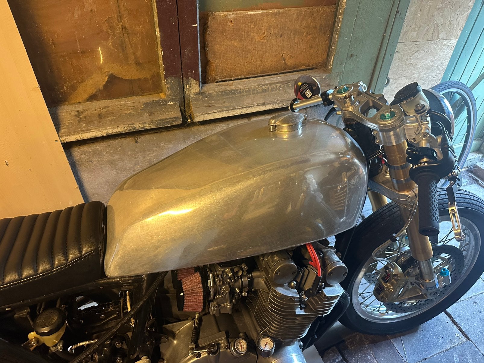 Suzuki gs 1000 aluminium tank, Ophalen