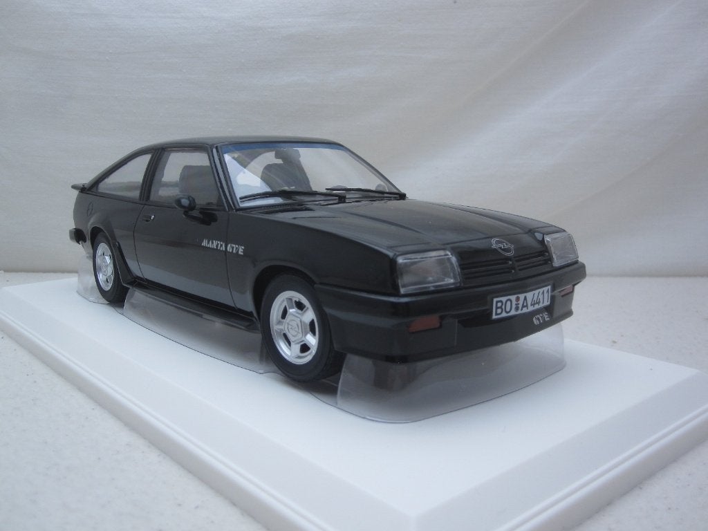 Opel Manta CC GT/E 1982 zwart 1:18 Norev Limited edition, Hobby en Vrije tijd, Modelauto's | 1:18, Ophalen of Verzenden, Nieuw