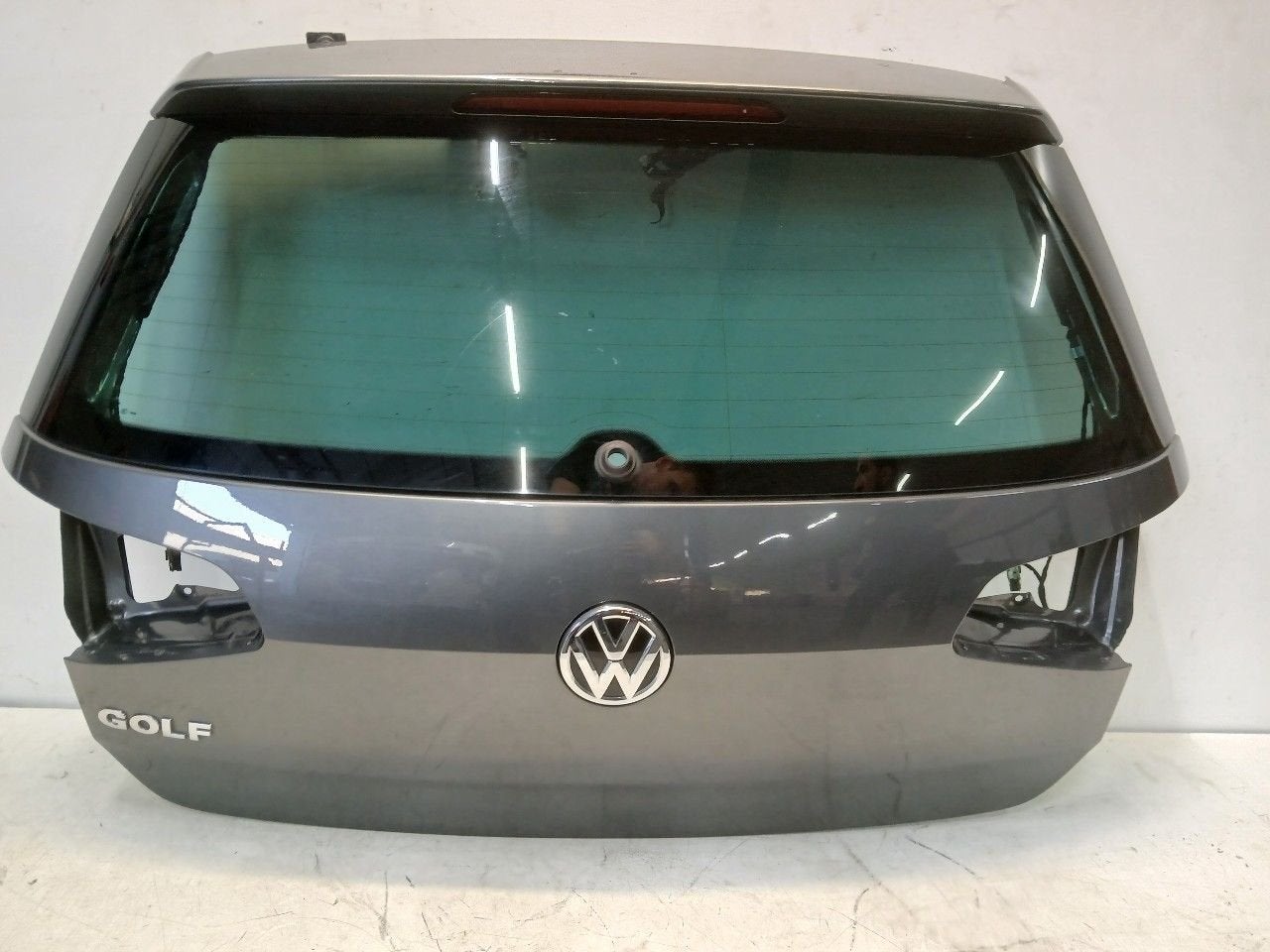 Achterklep Volkswagen Golf, Onderdelen@venauto.nl, Van der Ven Autorecycling B.V., Gebruikt, Ettenseweg 76, 4706 PB Roosendaal, The Netherlands