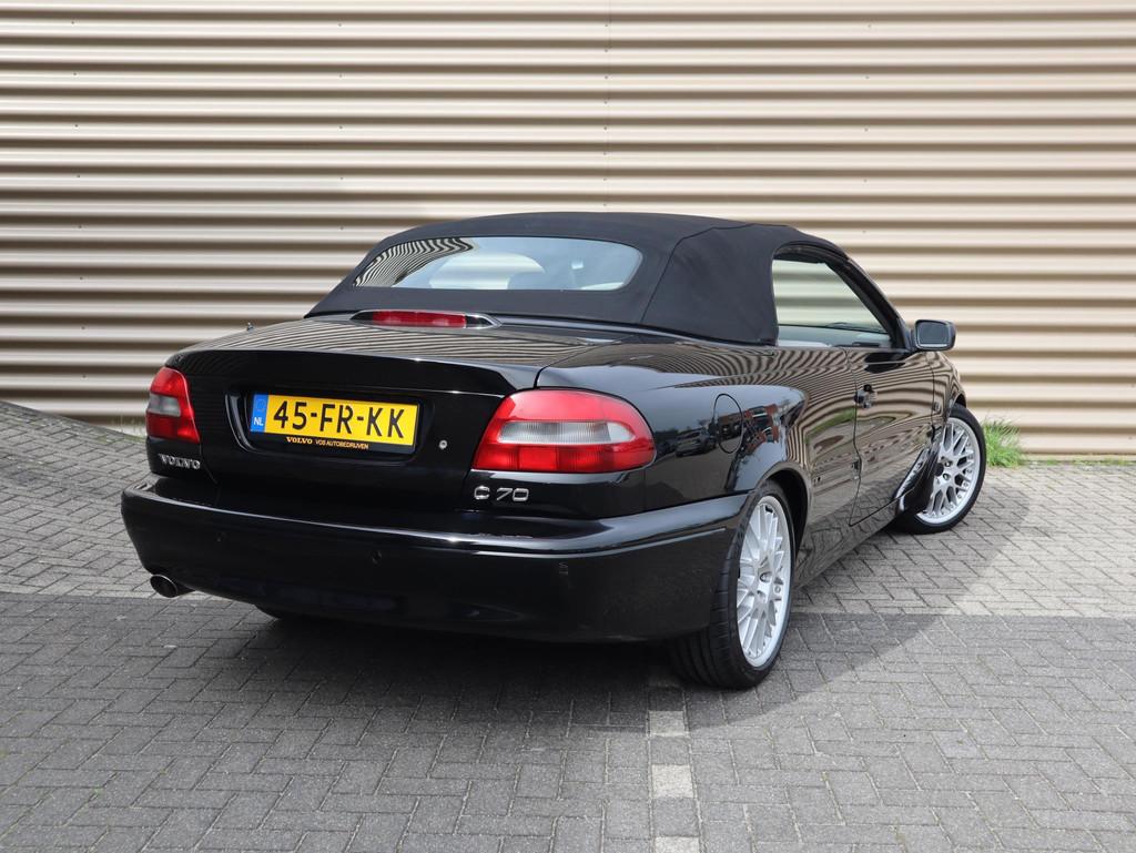 Volvo C70 Convertible 2.4 T Luxury | YOUNGTIMER | Stoelverwa, 12 maanden, C70, Gebruikt, Beige
