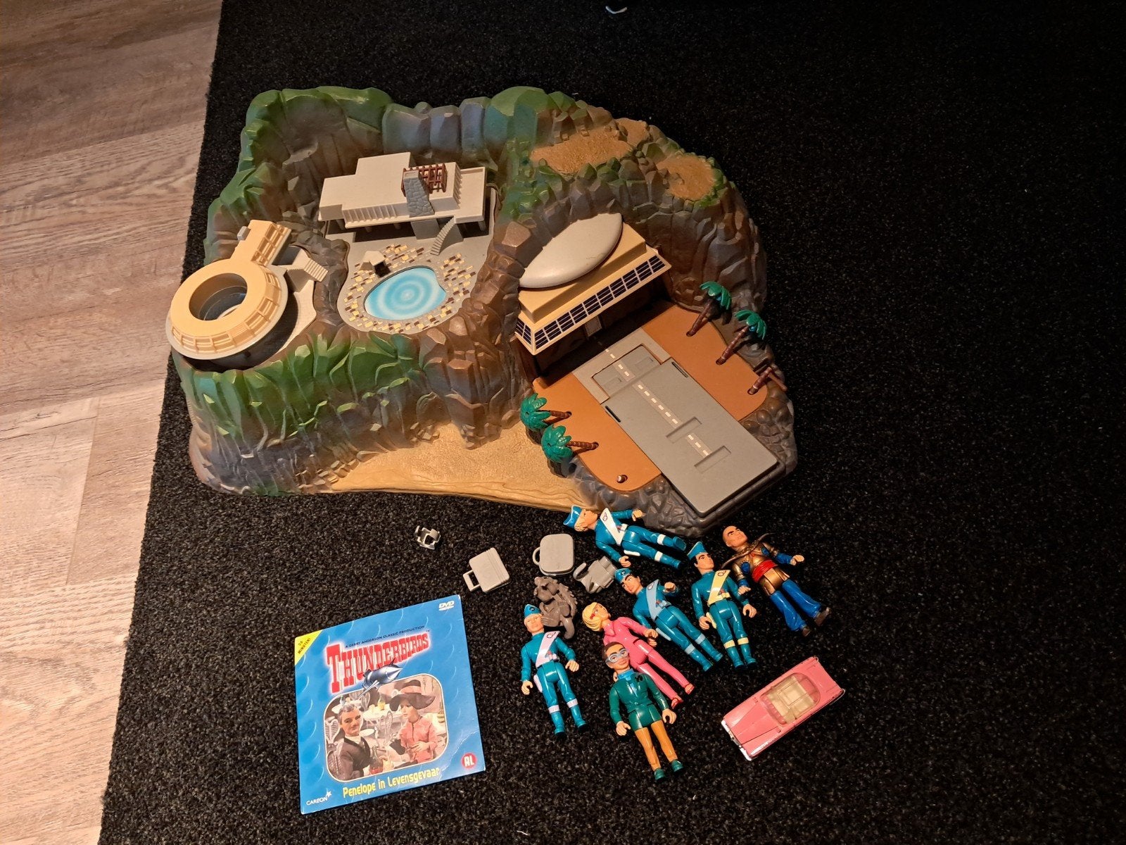 Thunderbirds, Verzenden