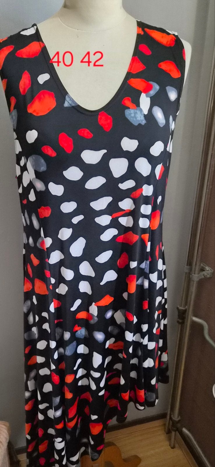 Magna jurk maat 40/42 nieuw, Kleding | Dames, Meerkleurig, Maat 42/44 (L), Nieuw, Ophalen of Verzenden