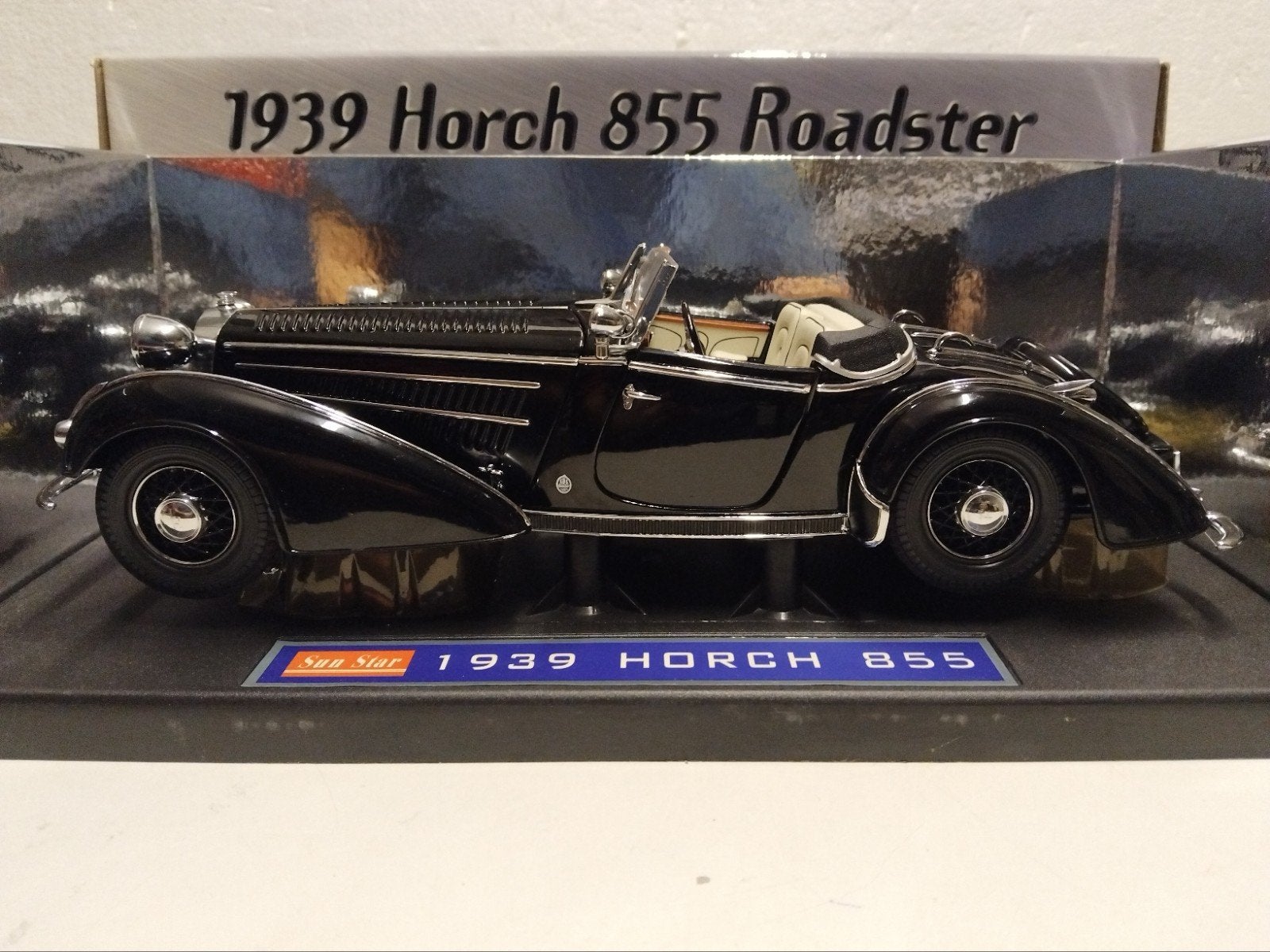 Horch 855 Roadster piano black 1939 Sun Star metal 1:18 KRD, Hobby en Vrije tijd, Ophalen of Verzenden, Zo goed als nieuw, Auto