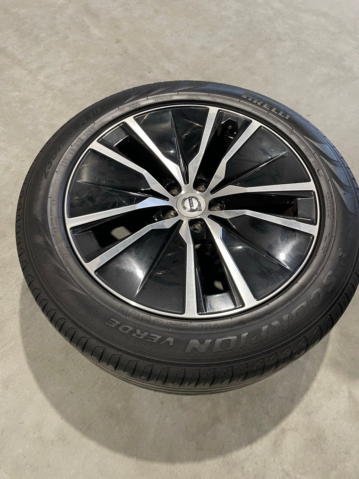 Volvo19 inch velgen (nette staat.!), Ophalen of Verzenden